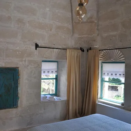 Cemil Koyu Cave House *