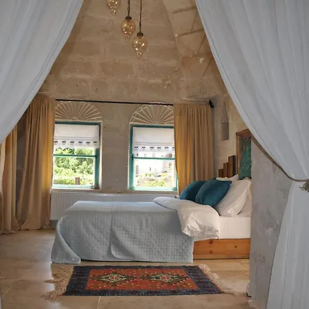 Cemil Koyu Cave House Urgup