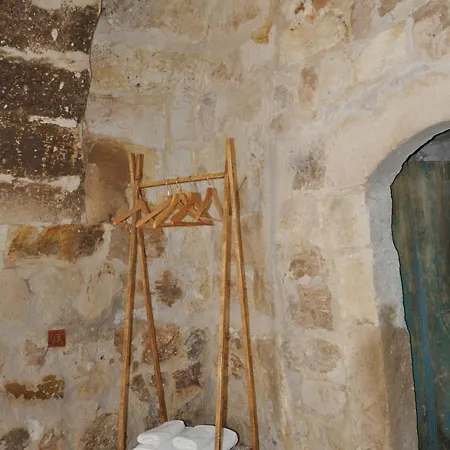 Cemil Koyu Cave House Hotel